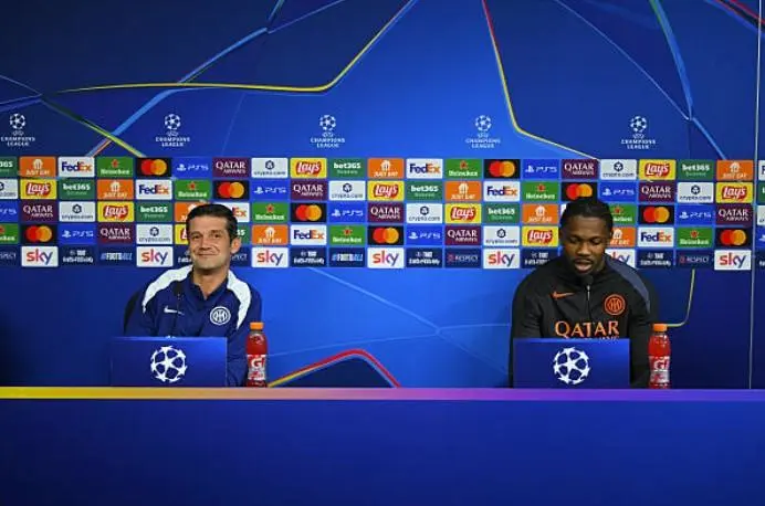 华体会最新域名 - 官方发布 | 谨防假冒平台 APP使用界面